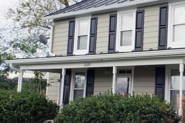 Seamless Gutters and Downspouts